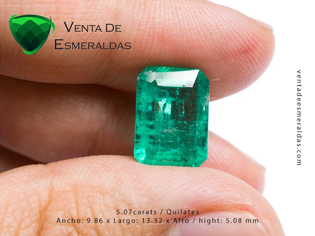 esmeralda colombiana rectangular de 5.07 kilates colombian emerald
