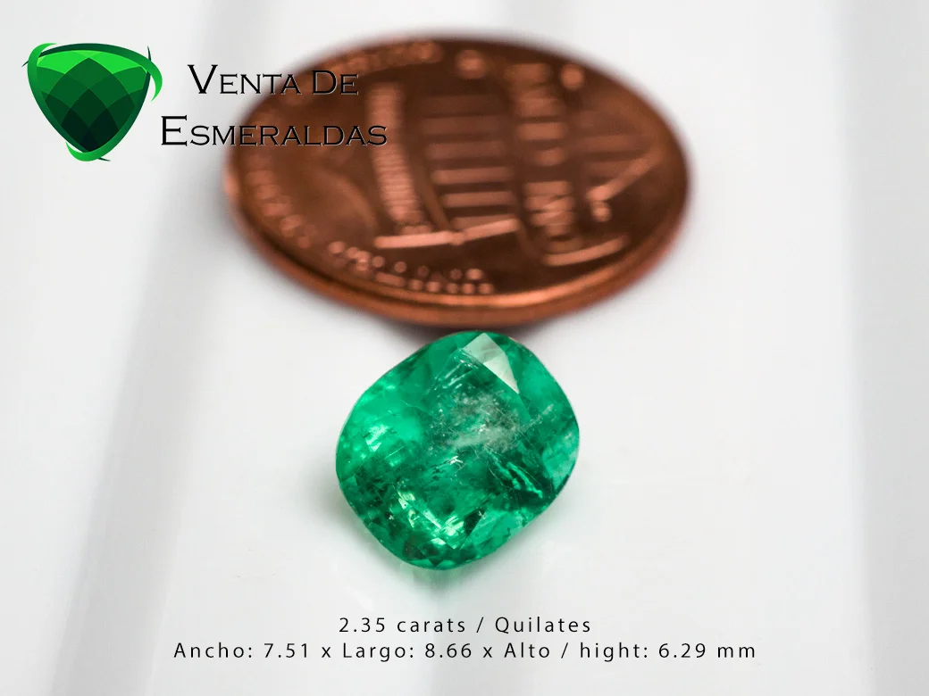 esmeralda colombiana talla cushion
