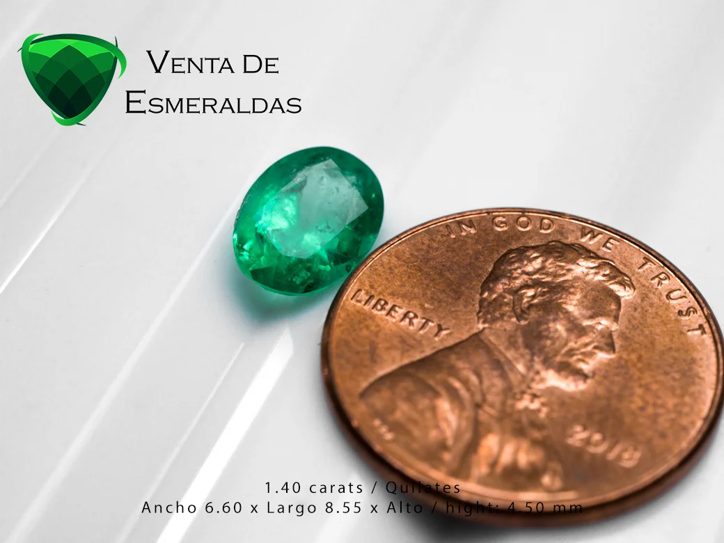 esmeralda colombiana talla ovalada de 1.40 quilates colombian emerald