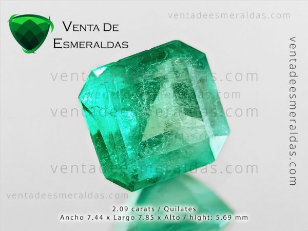 esmeralda colombiana de la mina de Coscuez, talla rectangular colombian emerald