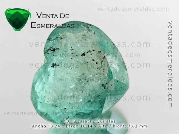 esmeralda de colombia talla corazon de muzo color claro colombian emerald 2
